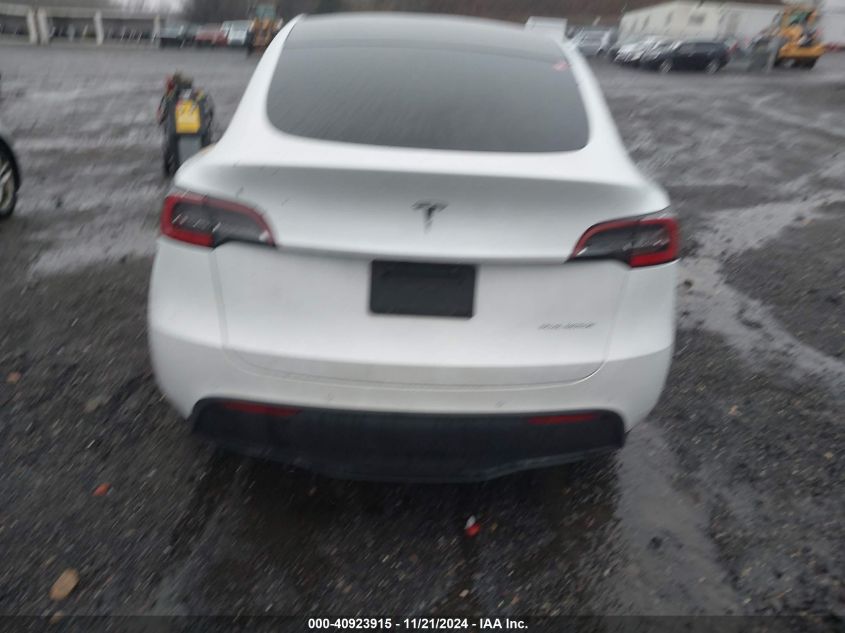 2021 Tesla Model Y Long Range Dual Motor All-Wheel Drive VIN: 5YJYGDEE3MF086552 Lot: 40923915