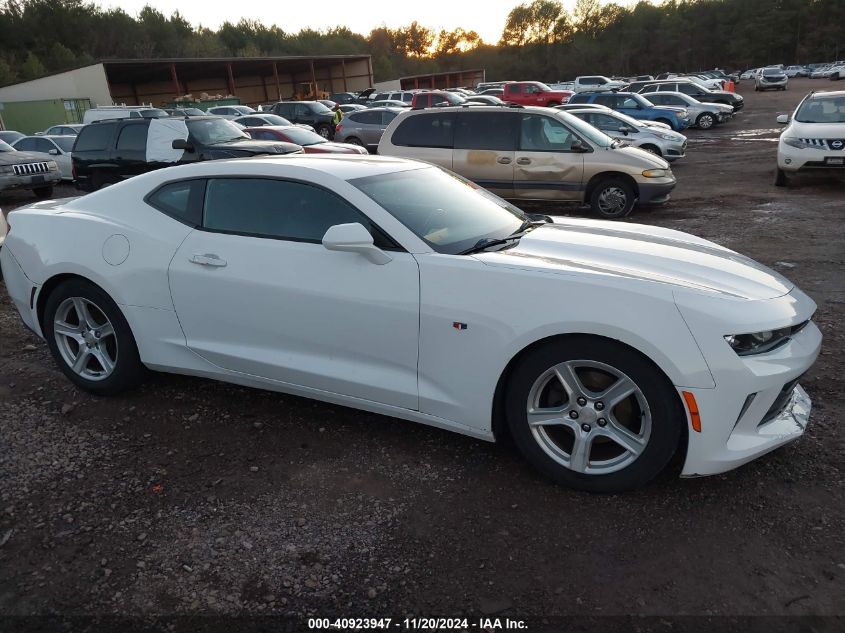 2017 Chevrolet Camaro 1Lt VIN: 1G1FB1RX0H0137048 Lot: 40923947