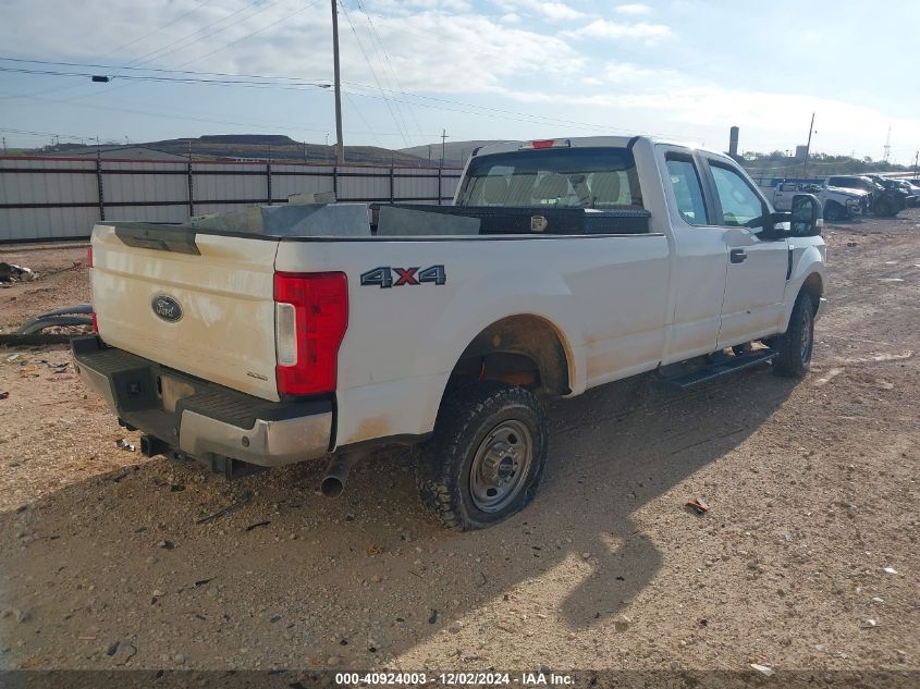 VIN 1FT7X2B63KED15775 2019 FORD F-250 no.4