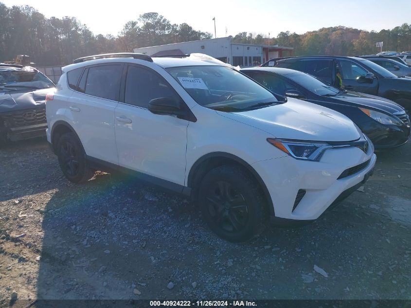 2017 Toyota RAV4, LE