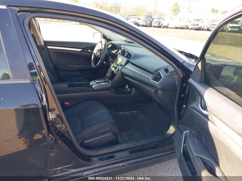 VIN 2HGFC2F64KH546454 2019 HONDA CIVIC LX