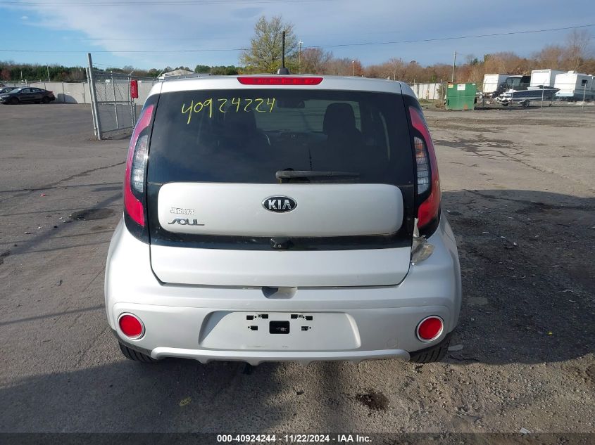 2018 Kia Soul + VIN: KNDJP3A53J7507575 Lot: 40924244