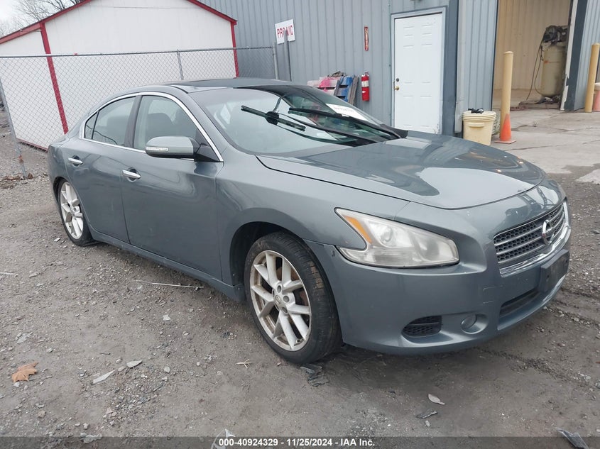 2009 NISSAN MAXIMA