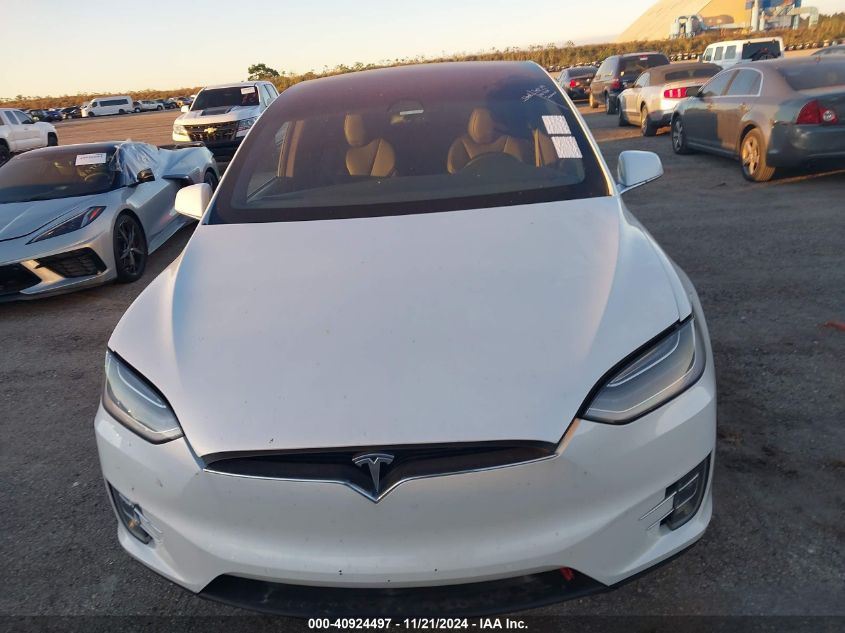 2020 Tesla Model X Long Range Dual Motor All-Wheel Drive/Long Range Plus Dual Motor All-Wheel Drive VIN: 5YJXCBE21LF260926 Lot: 40924497