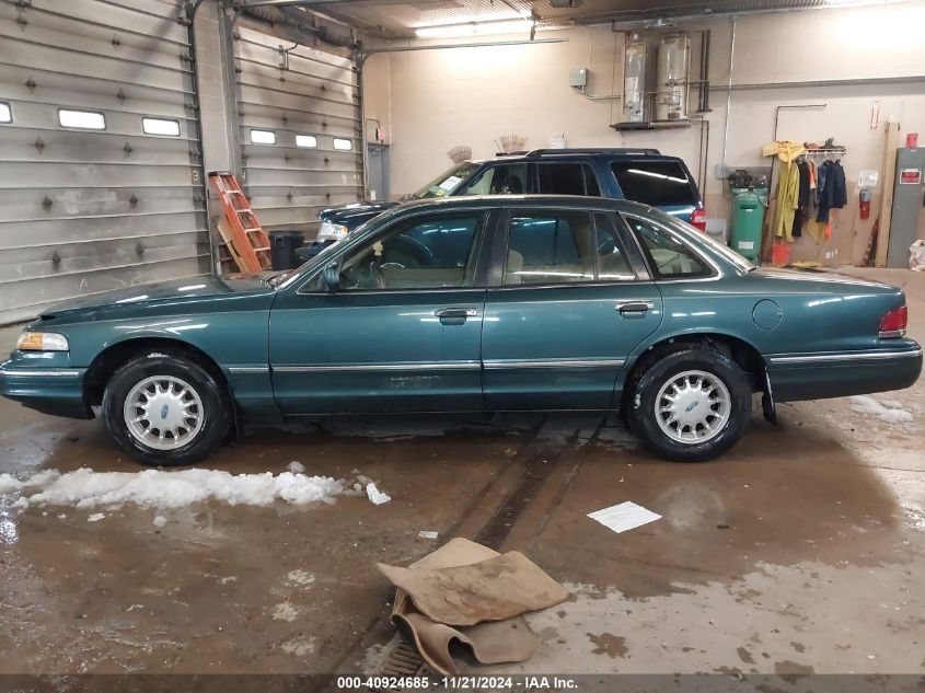 1996 Ford Crown Victoria Lx VIN: 2FALP74WXTX212822 Lot: 40924685