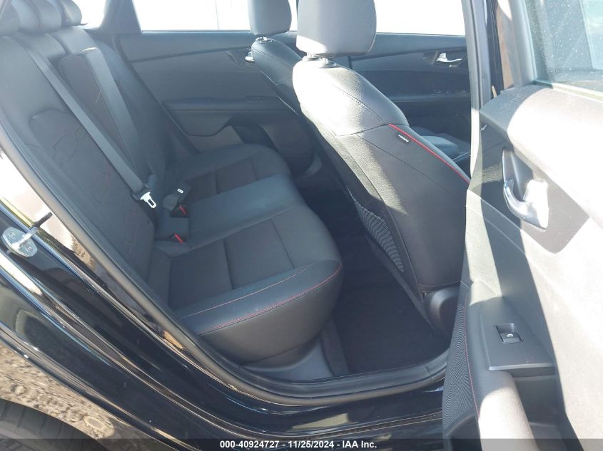 VIN 3KPF44AC0ME329292 2021 KIA FORTE GT MANUAL