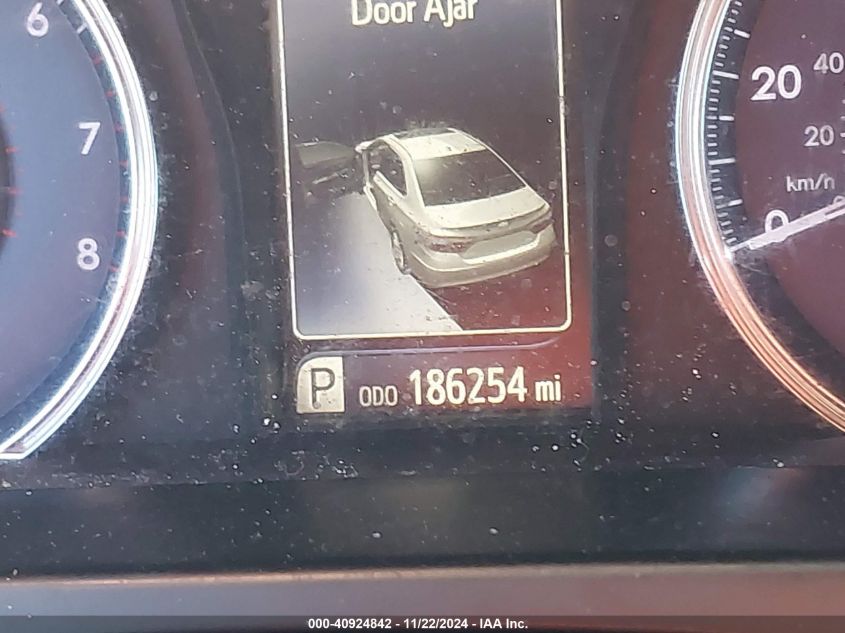 2016 TOYOTA CAMRY VIN: 4T1BF1FKXGU586100