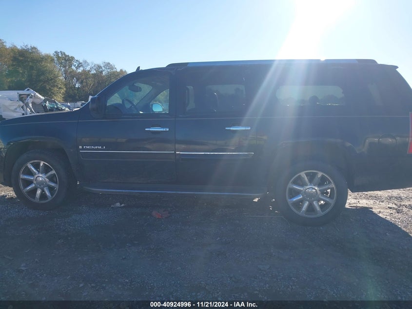 2008 GMC Yukon Xl 1500 Denali VIN: 1GKFK66848J198886 Lot: 40924996