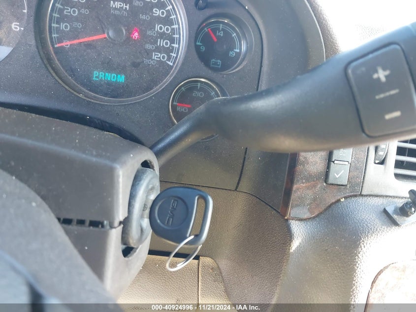 2008 GMC Yukon Xl 1500 Denali VIN: 1GKFK66848J198886 Lot: 40924996