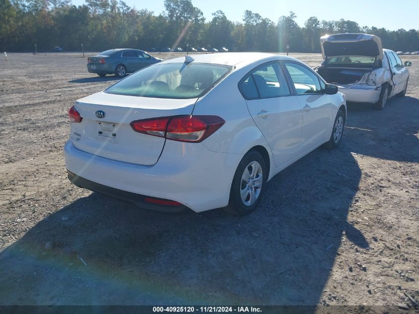 2018 Kia Forte Lx VIN: 3KPFK4A77JE231705 Lot: 40925120