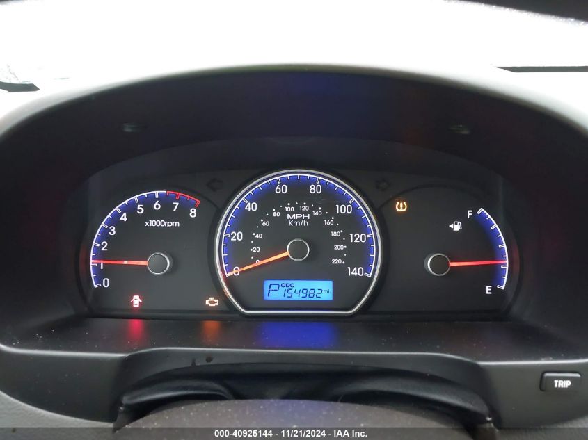 2010 HYUNDAI ELANTRA VIN: KMHDU4AD2AU107832