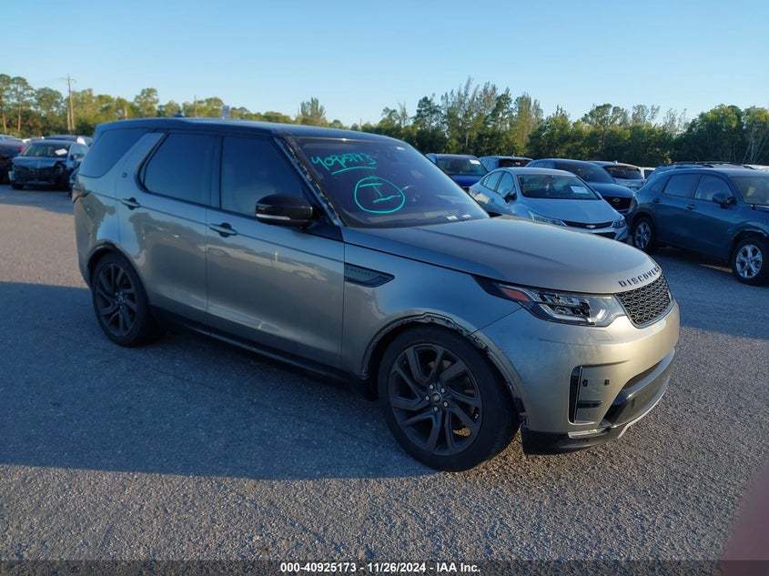 Vin: salrhbbv8ha000301, lot: 41414896, land rover discovery hse luxury 2017 img_1
