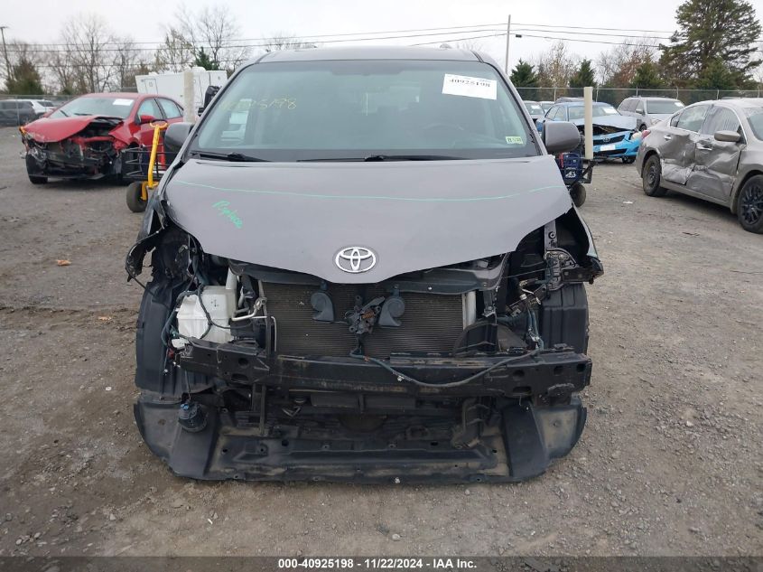 2017 Toyota Sienna Se 8 Passenger VIN: 5TDXZ3DC1HS826245 Lot: 40925198