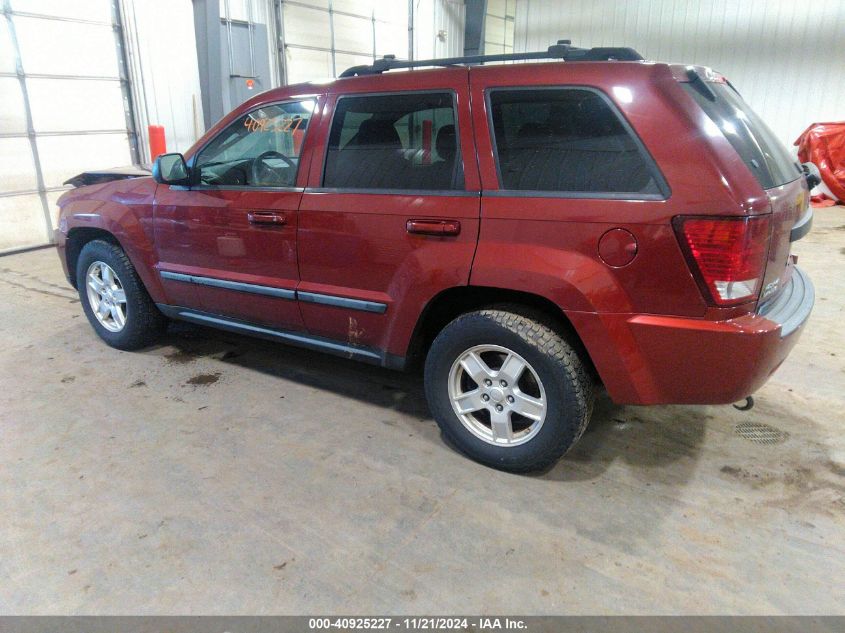 2007 Jeep Grand Cherokee Laredo VIN: 1J8GR48K47C647147 Lot: 40925227