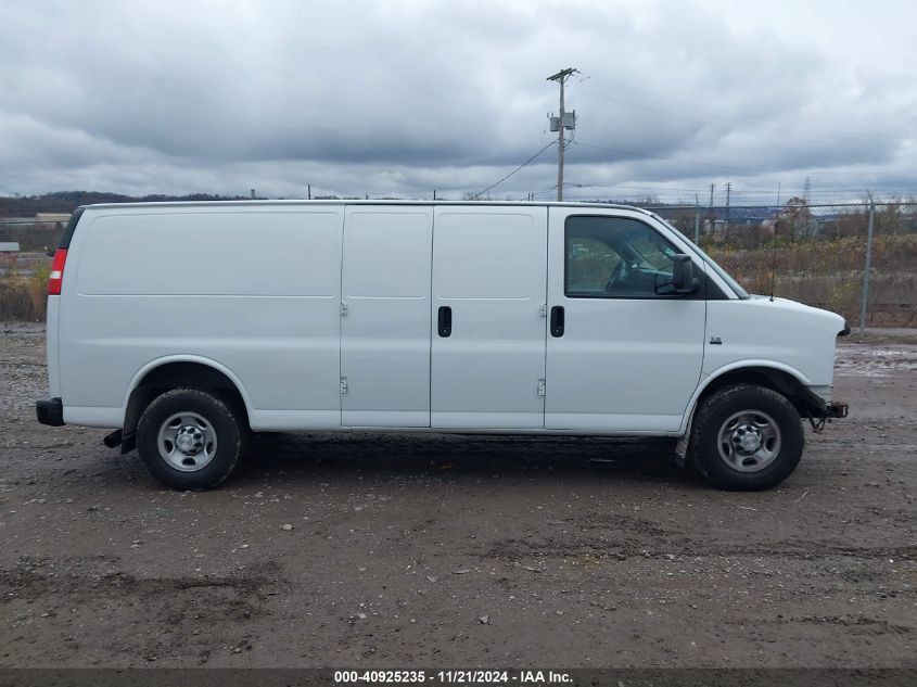 2018 Chevrolet Express 2500 Work Van VIN: 1GCWGBFP2J1265214 Lot: 40925235