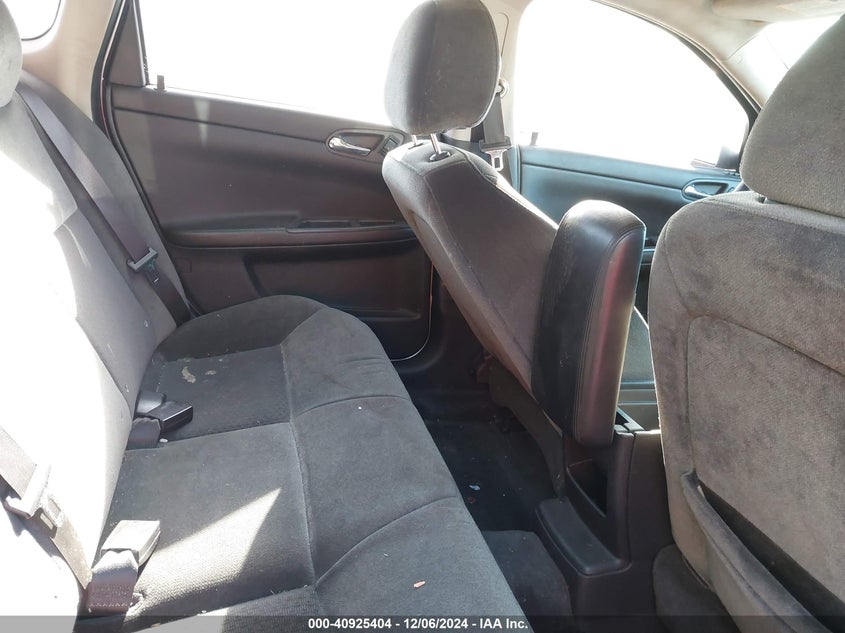 2010 CHEVROLET IMPALA VIN: 2G1WB5EK8A1240066