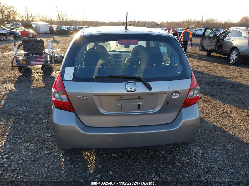 2007 Honda Fit VIN: JHMGD38457S025467 Lot: 40925487