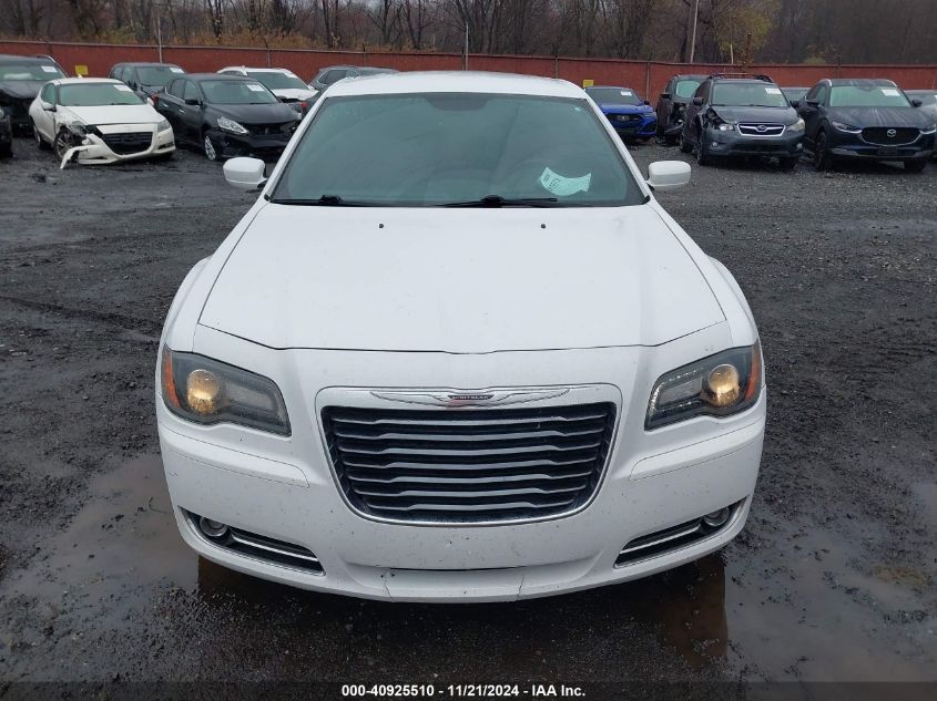 2013 Chrysler 300 300S VIN: 2C3CCABT5DH686799 Lot: 40925510