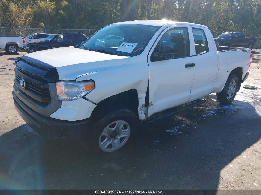 2015 Toyota Tundra Sr 4.6L V8 VIN: 5TFUM5F18FX062152 Lot: 40925576