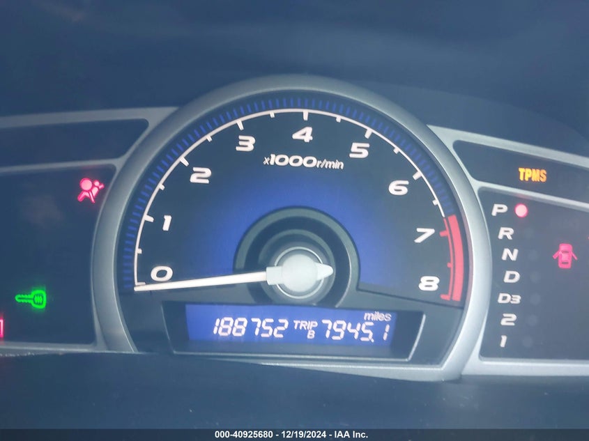 2009 Honda Civic Lx VIN: 2HGFG12639H528283 Lot: 40925680