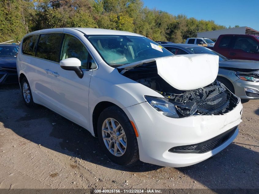 Vin: 2c4rc1cg7nr219063, lot: 41415478, chrysler voyager lx 20221