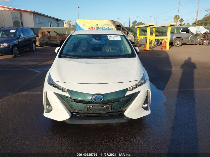 VIN JTDKARFP0H3038062 2017 Toyota Prius, Prime Adva... no.12