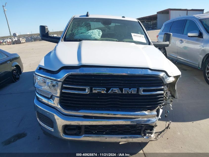 2021 Ram 2500 Big Horn 4X4 8' Box VIN: 3C6UR5JL6MG542354 Lot: 40925874