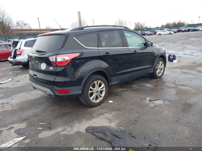 VIN 1FMCU9GD3HUD80658 2017 Ford Escape, SE no.4