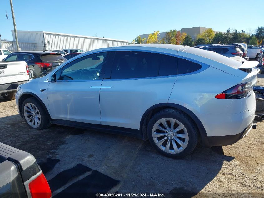 2020 Tesla Model X Long Range Dual Motor All-Wheel Drive/Long Range Plus Dual Motor All-Wheel Drive VIN: 5YJXCAE20LF237485 Lot: 40926201