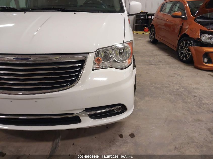 2016 Chrysler Town & Country Touring VIN: 2C4RC1BG4GR147548 Lot: 40926449