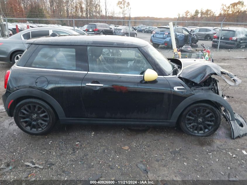 2015 Mini Hardtop Cooper VIN: WMWXM5C55FT937857 Lot: 40926800