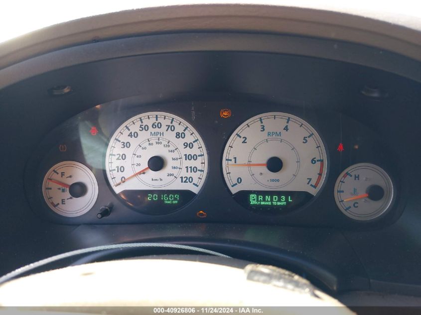 2005 Chrysler Town & Country Touring VIN: 2C4GP54L05R156922 Lot: 40926806