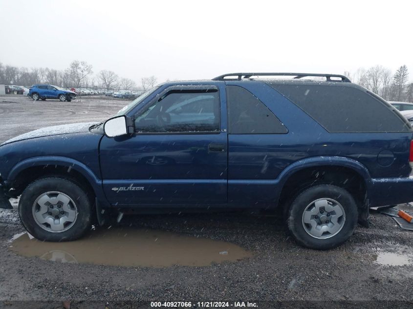 2003 Chevrolet Blazer Ls VIN: 1GNCT18X03K137029 Lot: 40927066