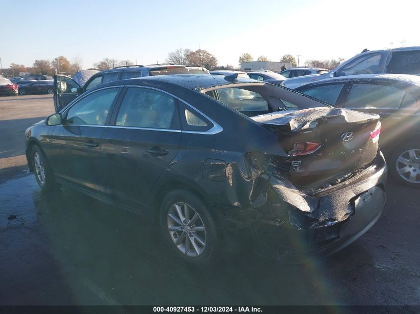 VIN 5NPE24AF4JH725230 2018 Hyundai Sonata, SE no.14