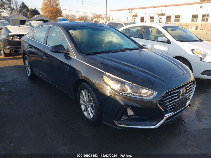 VIN 5NPE24AF4JH725230 2018 Hyundai Sonata, SE no.1