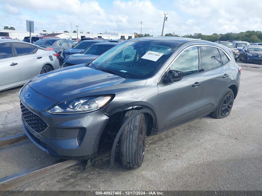 Vin: 1fmcu0g63nub47744, lot: 41417187, ford escape se 20222
