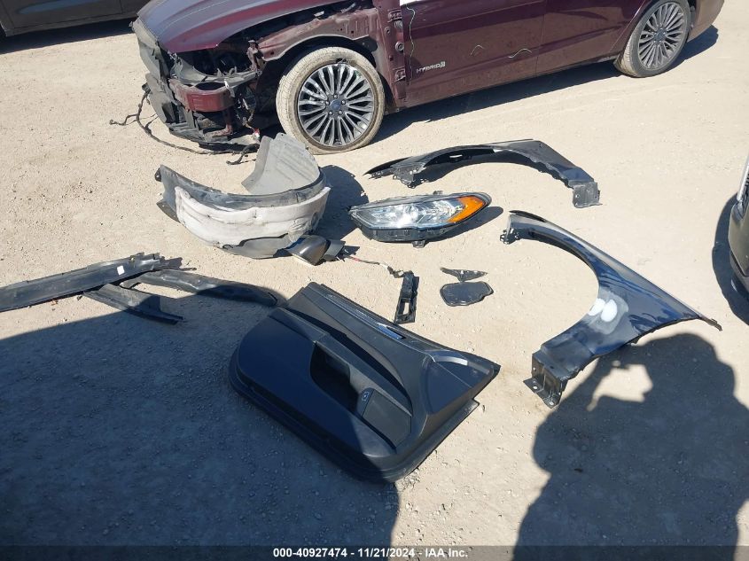 2017 FORD FUSION HYBRID SE - 3FA6P0LU7HR400630