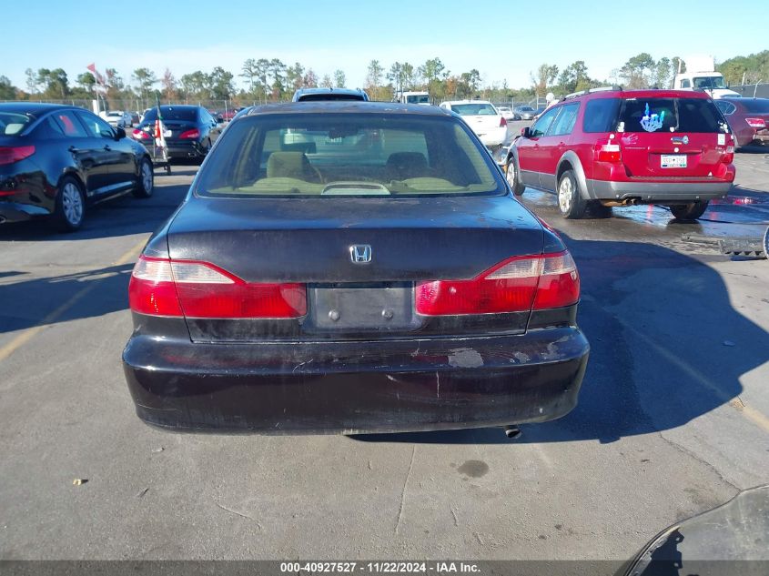 1998 Honda Accord Ex VIN: 1HGCG6678WA181319 Lot: 40927527