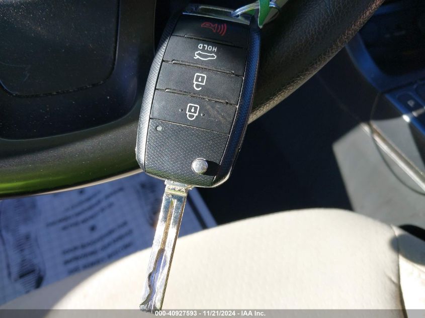 2015 Kia Optima Lx VIN: 5XXGM4A76FG357115 Lot: 40927593