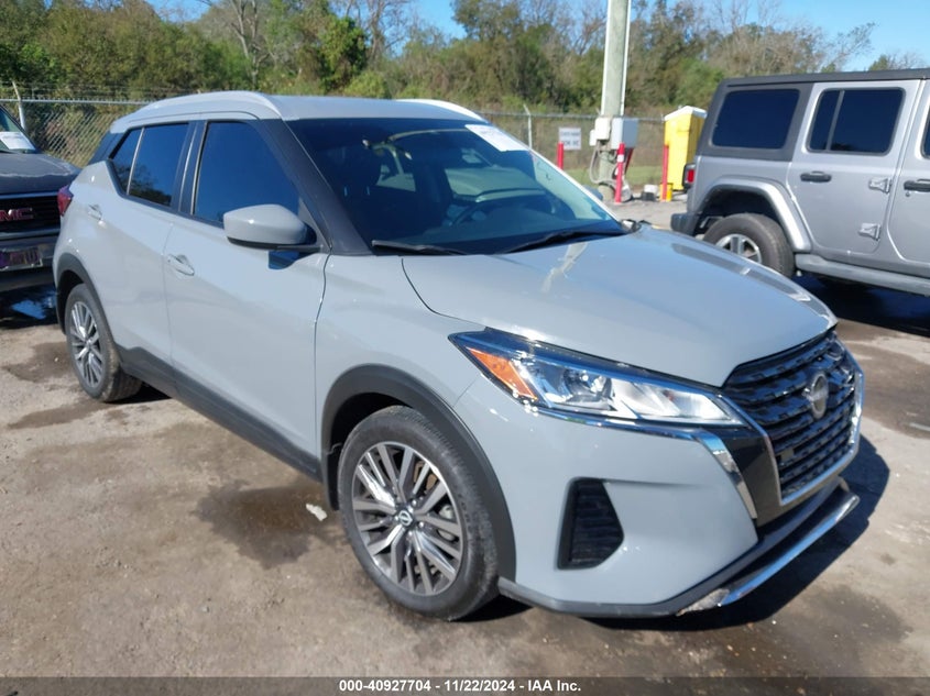 2023 Nissan Kicks