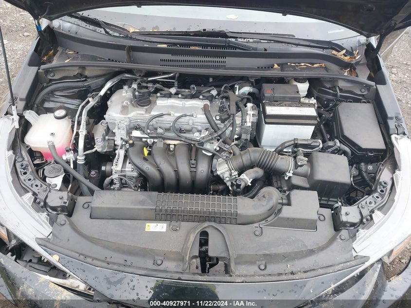VIN 5YFEPMAE0MP260235 2021 TOYOTA COROLLA LE
