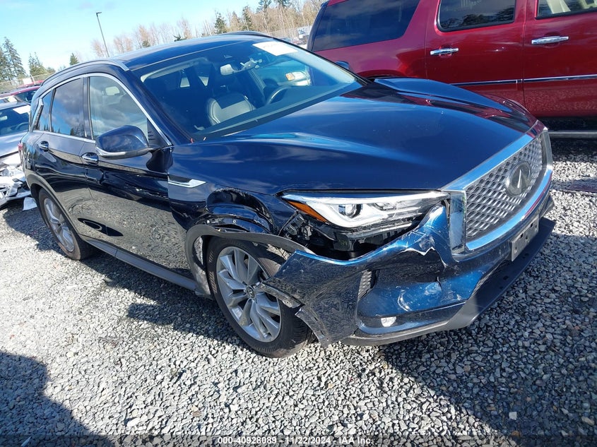 VIN 3PCAJ5BB6MF105095 2021 INFINITI QX50 LUXE AWD