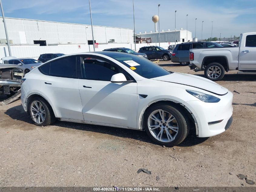 2020 Tesla Model Y Long Range Dual Motor All-Wheel Drive VIN: 5YJYGDEE7LF028328 Lot: 40928213