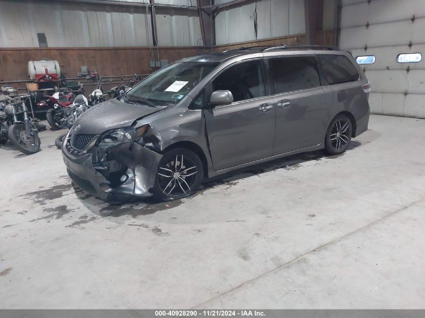 2013 Toyota Sienna Sport VIN: 5TDXK3DC4DS366111 Lot: 40928290