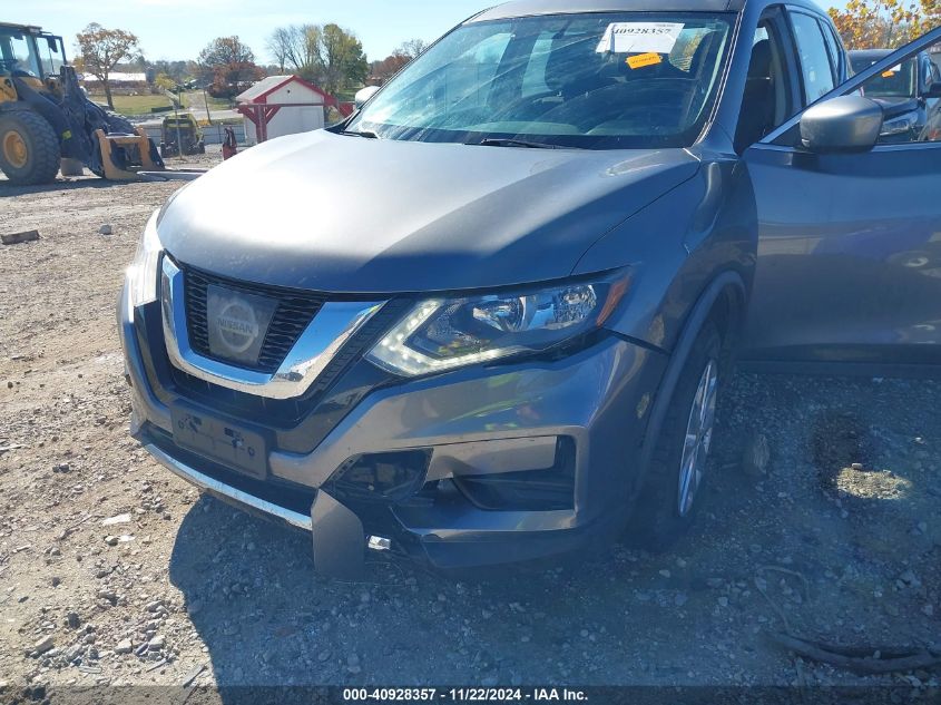 2017 Nissan Rogue S VIN: KNMAT2MV5HP605891 Lot: 40928357