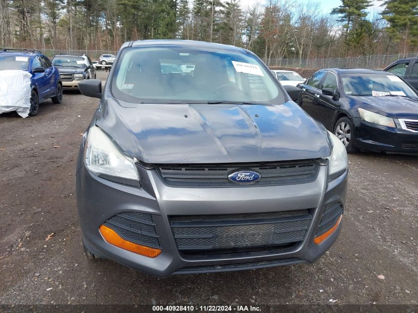 2013 Ford Escape S VIN: 1FMCU0F73DUC40031 Lot: 40928410