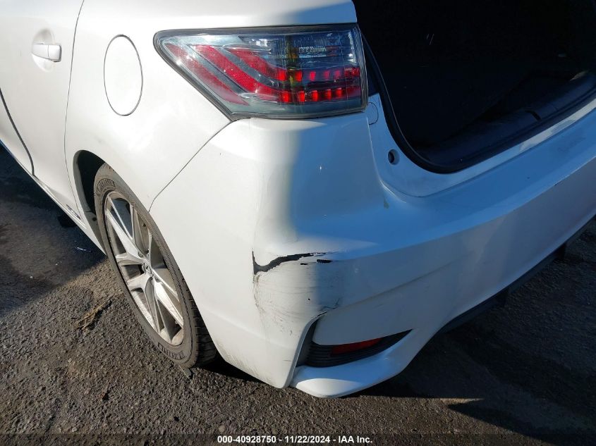 VIN JTHKD5BH8F2225534 2015 Lexus CT, 200H no.18