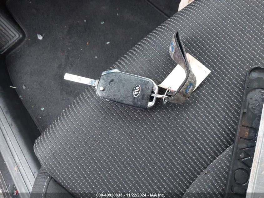 2019 KIA FORTE LXS - 3KPF24AD8KE099108