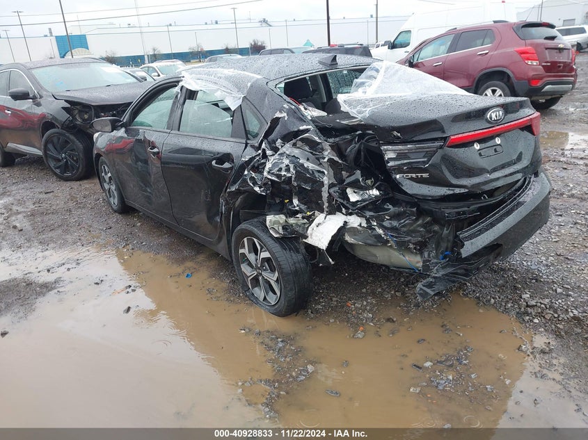 2019 KIA FORTE LXS - 3KPF24AD8KE099108