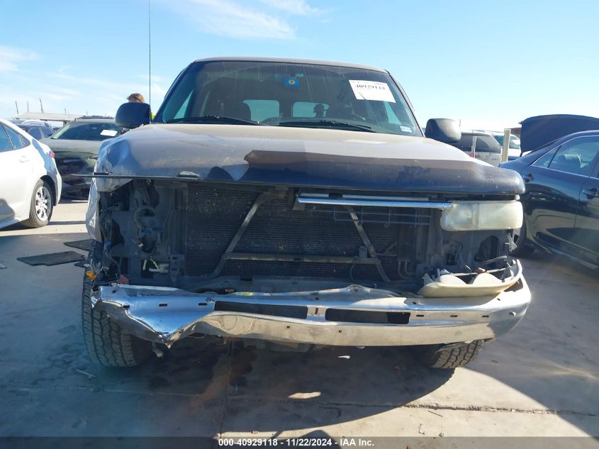 2003 Chevrolet Tahoe Ls VIN: 1GNEC13V43R110129 Lot: 40929118